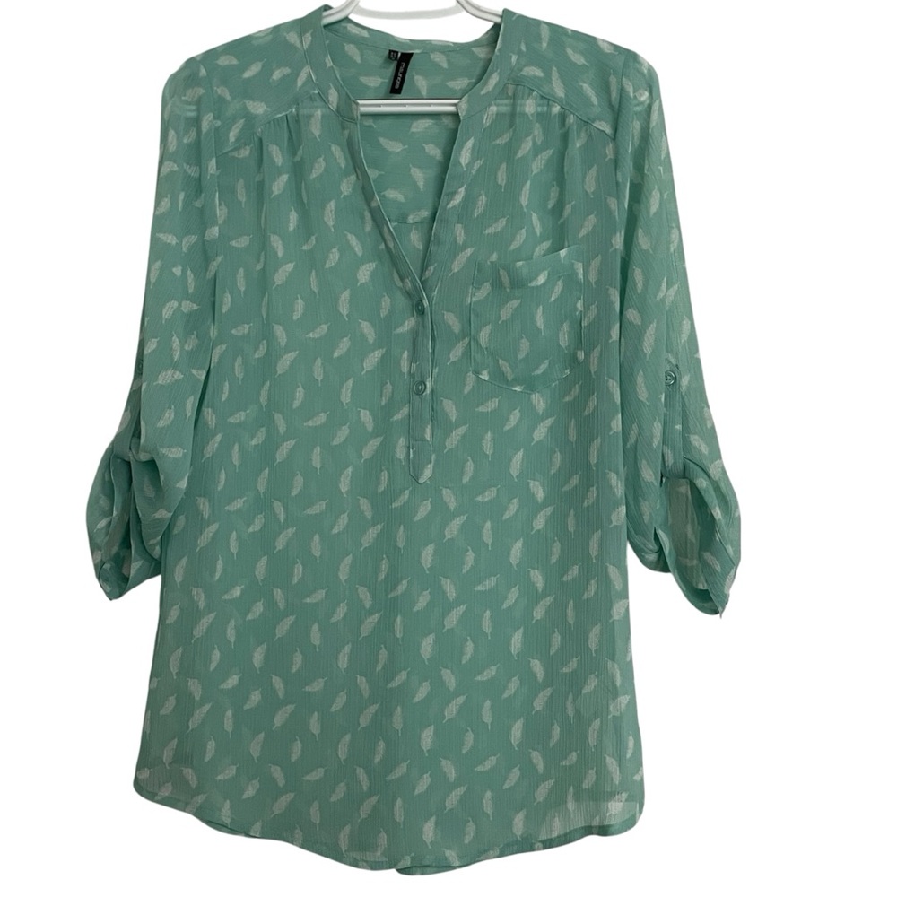Maurices Light Teal Leaf Print Blouse - S